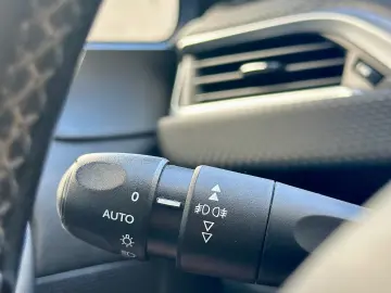 Peugeot 2008 140.000km Carplay Rate Garantie