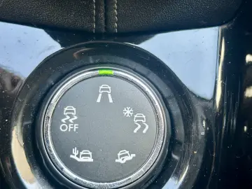 Peugeot 2008 140.000km Carplay Rate Garantie