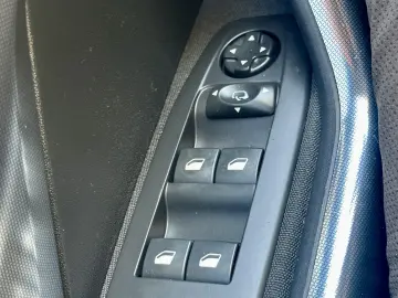Peugeot 2008 140.000km Carplay Rate Garantie