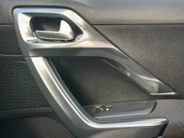 Peugeot 2008 140.000km Carplay Rate Garantie