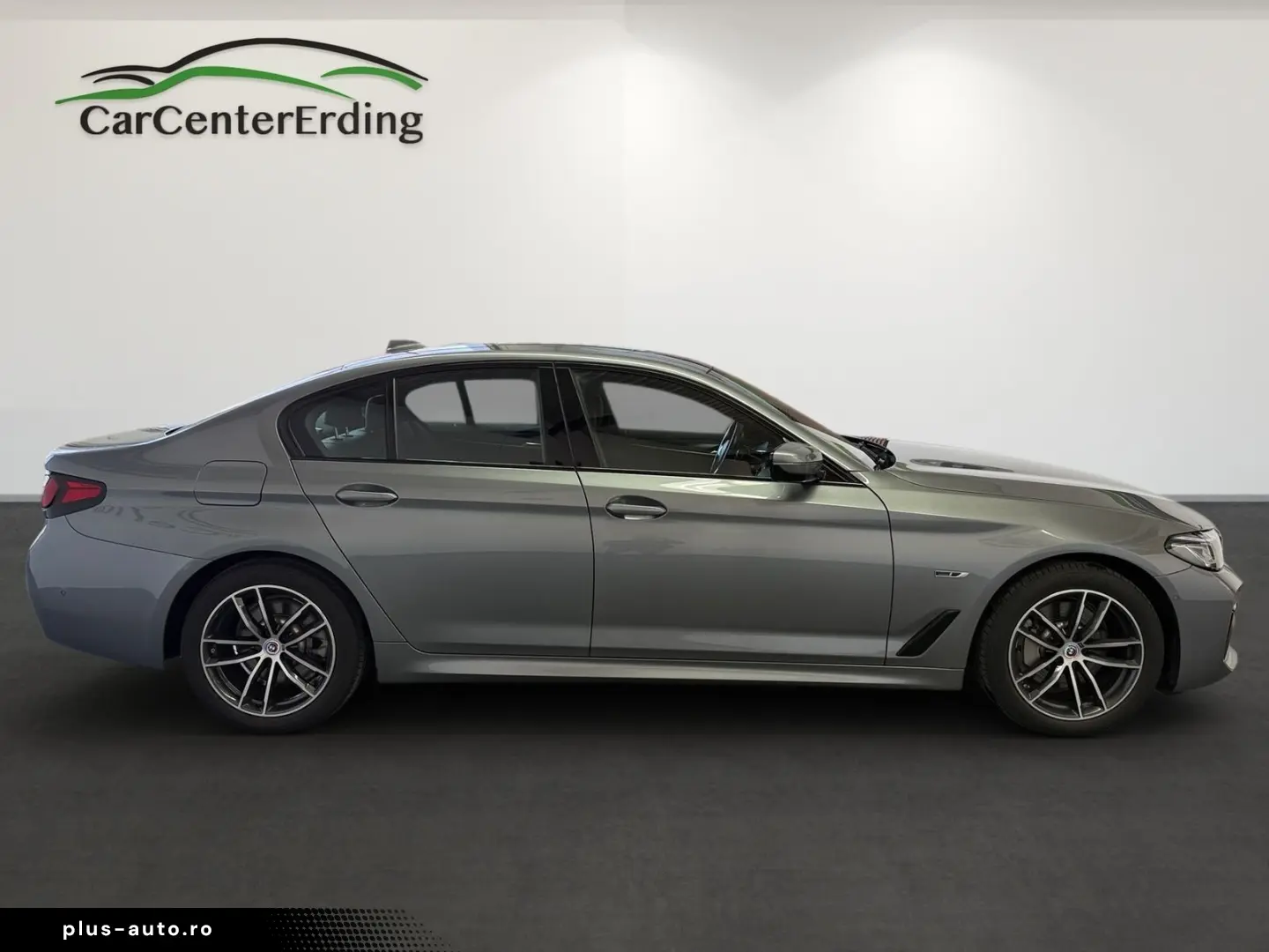 BMW 530eLim.xDrive M Sport Laser ACC Navi HUD Kamera