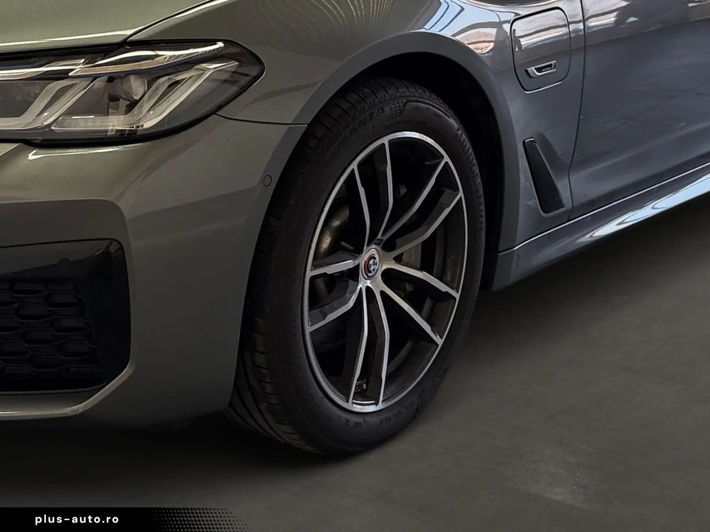 BMW 530eLim.xDrive M Sport Laser ACC Navi HUD Kamera
