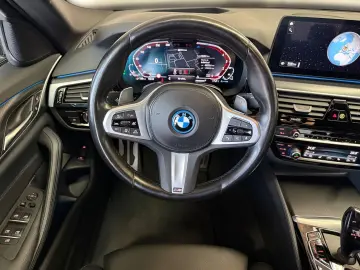 BMW 530eLim.xDrive M Sport Laser ACC Navi HUD Kamera