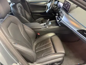 BMW 530eLim.xDrive M Sport Laser ACC Navi HUD Kamera