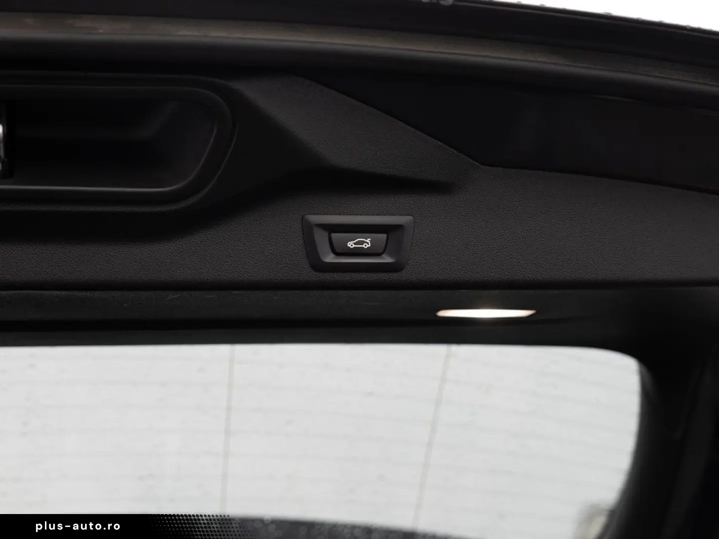 BMW X5 xDrive 40d M-Sport PANO AHK 360  LED ACC B&W