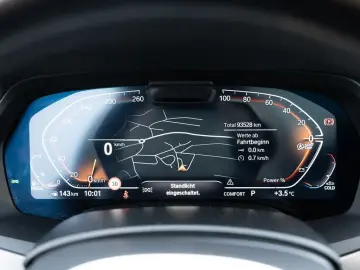 BMW X5 xDrive 40d M-Sport PANO AHK 360  LED ACC B&W