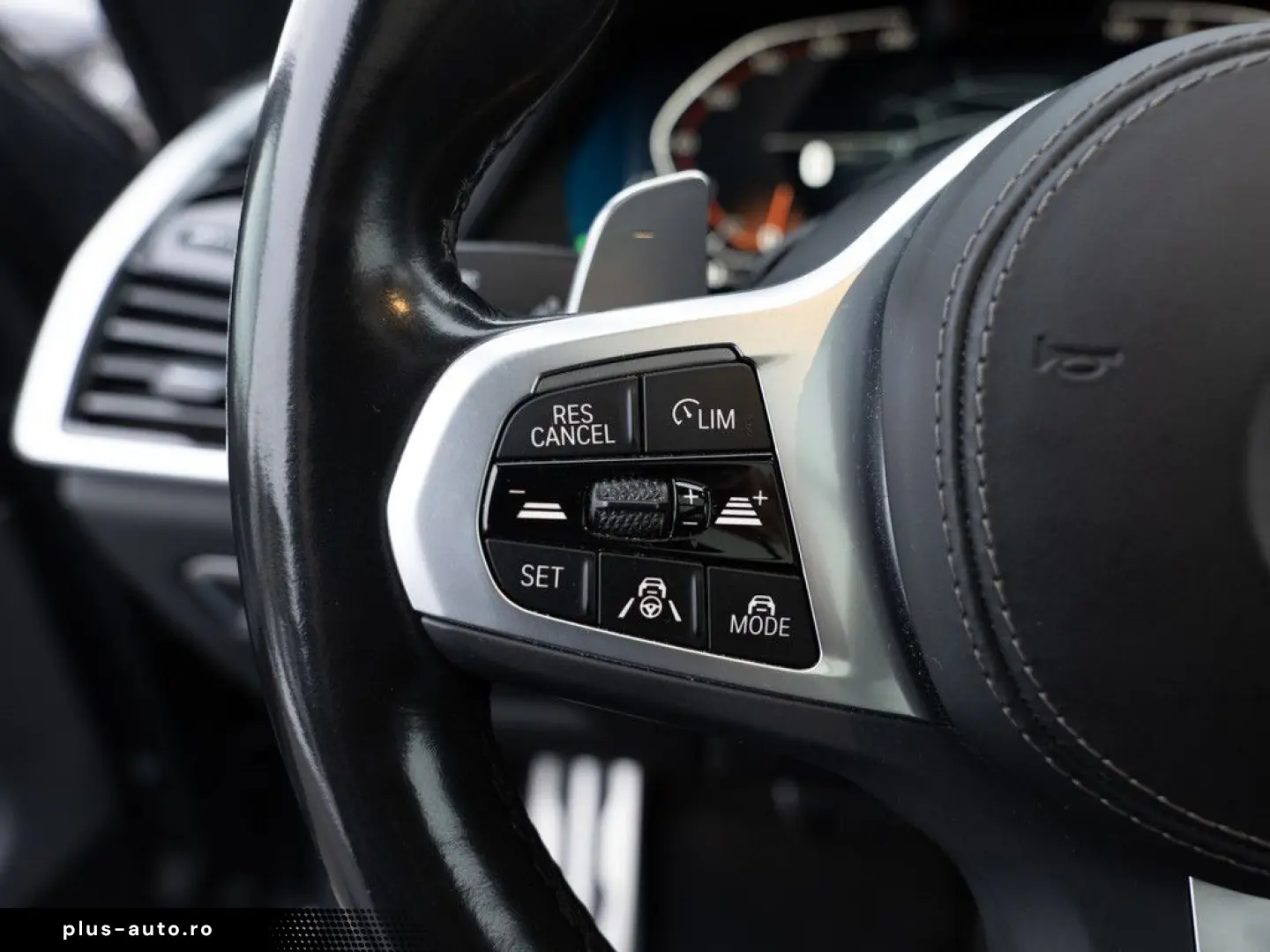 BMW X5 xDrive 40d M-Sport PANO AHK 360  LED ACC B&W