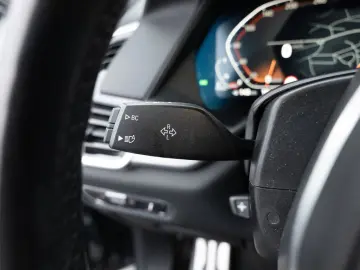 BMW X5 xDrive 40d M-Sport PANO AHK 360  LED ACC B&W