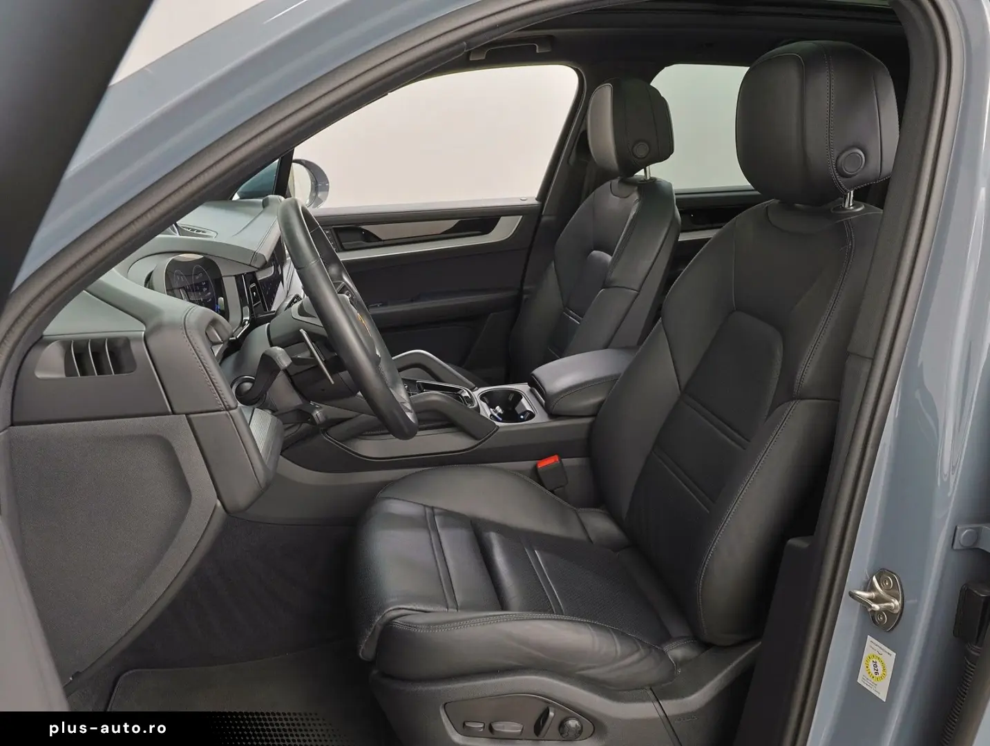 PORSCHE Cayenne E-Hybrid