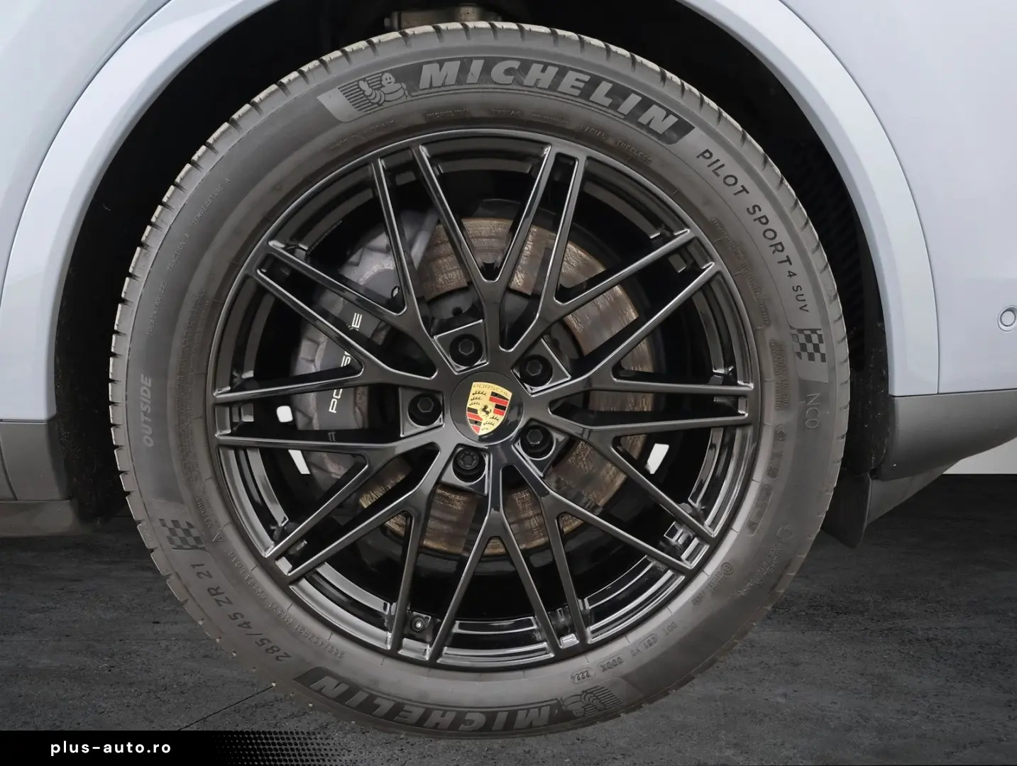PORSCHE Cayenne E-Hybrid