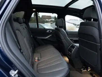 BMW X5 xDrive 40d M-Sport PANO AHK