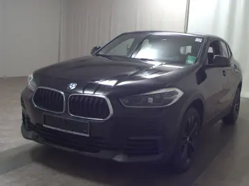 BMW X2 sDrive18d HiFi Pano LED