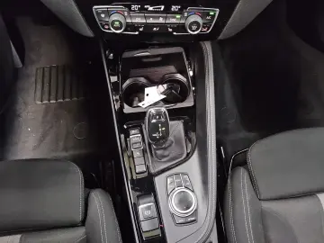 BMW X2 sDrive18d HiFi Pano LED