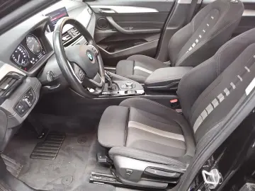 BMW X2 sDrive18d HiFi Pano LED