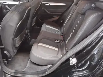 BMW X2 sDrive18d HiFi Pano LED