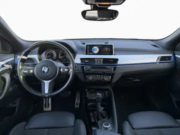 BMW X2 xDrive25e M Sport Pano Navi LED HiFi
