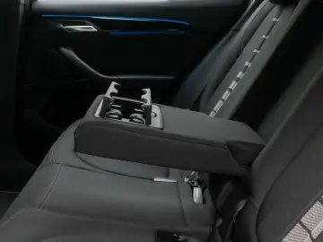 BMW X2 xD25e Sportsitz Kamera HUD HiFi