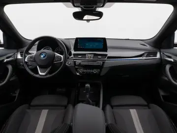 BMW X2 xD25e Sportsitz Kamera HUD HiFi