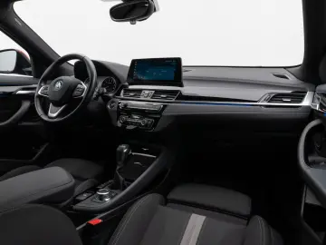 BMW X2 xD25e Sportsitz Kamera HUD HiFi
