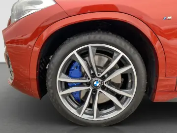 BMW X2 M35i    M-Sport LED HUD HiFi