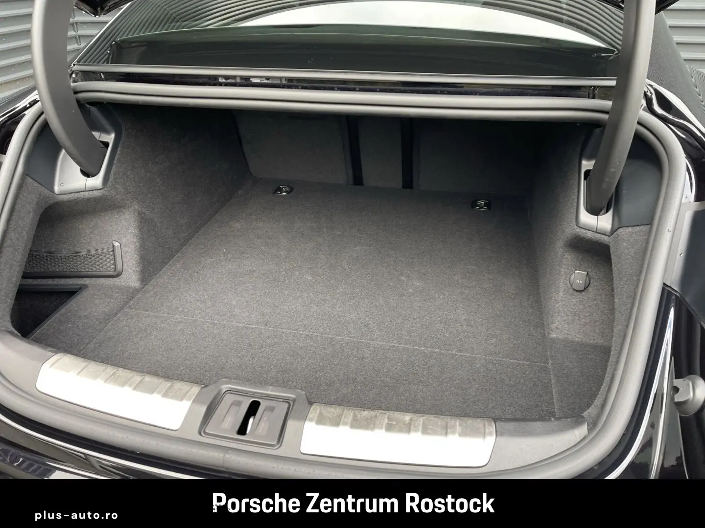 PORSCHE Taycan Turbo S Burmester InnoDrive Head-Up