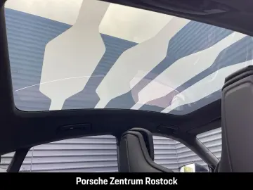 PORSCHE Taycan Turbo S Burmester InnoDrive Head-Up