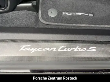 PORSCHE Taycan Turbo S Burmester InnoDrive Head-Up