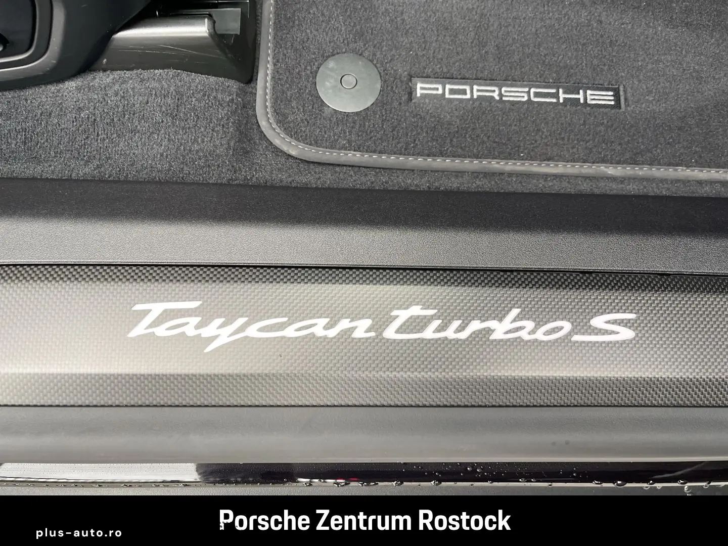 PORSCHE Taycan Turbo S Burmester InnoDrive Head-Up