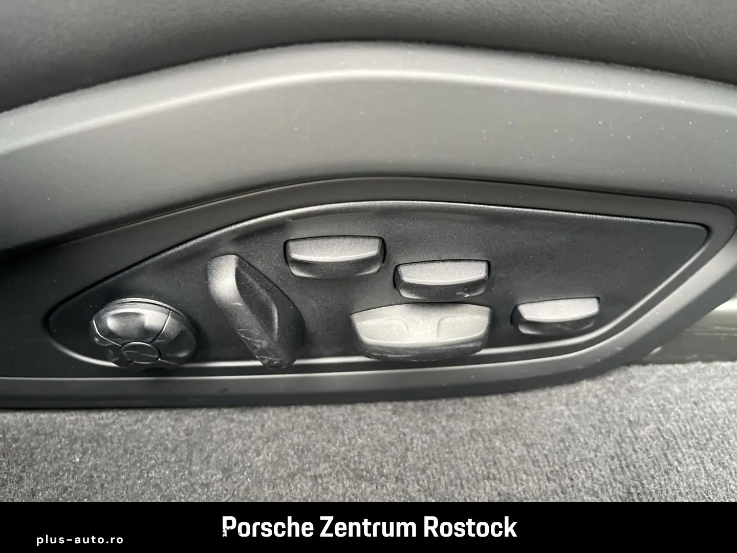 PORSCHE Taycan Turbo S Burmester InnoDrive Head-Up