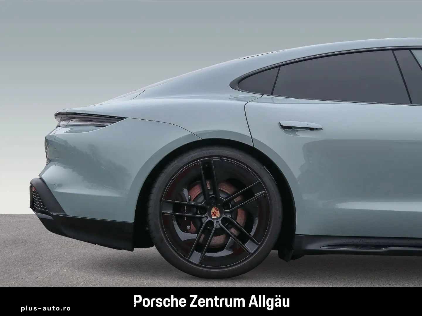 PORSCHE Taycan GTS Burmester HA-Lenkung InnoDrive HeadUp
