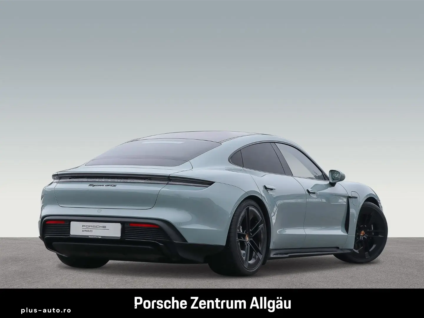PORSCHE Taycan GTS Burmester HA-Lenkung InnoDrive HeadUp