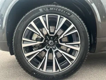 VOLVO XC90 T8 AWD Recharge Plus Bright 7-Sitzer AHK SD