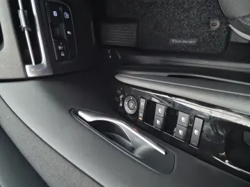 HYUNDAI TUCSON Hybrid 1 6 T-GDi Select  Design