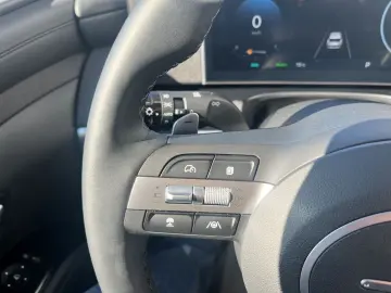 HYUNDAI Tucson Trend Hybrid Navi Digitales Cockpit LED A