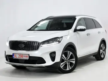 Kia Sorento - Platinum - 200 cp - Aut - 4x4 5 LOCURI