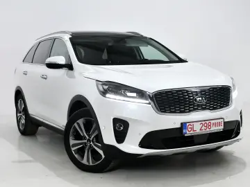 Kia Sorento - Platinum - 200 cp - Aut - 4x4 5 LOCURI