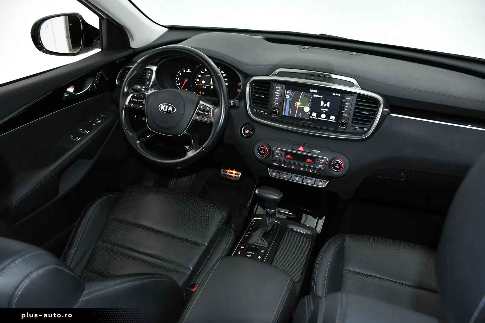 Kia Sorento - Platinum - 200 cp - Aut - 4x4 5 LOCURI