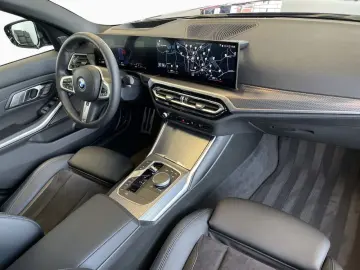 BMW 330e xDr Lim M SPORT PRO AdLED GSD Kam HUD H K