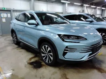 BYD Seal U DM-i 1.5 PHEV DESIGN Leder Glasdach LED
