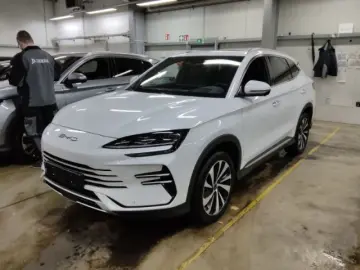 BYD Seal U DM-i 1.5 PHEV Design Leder Glasdach LED