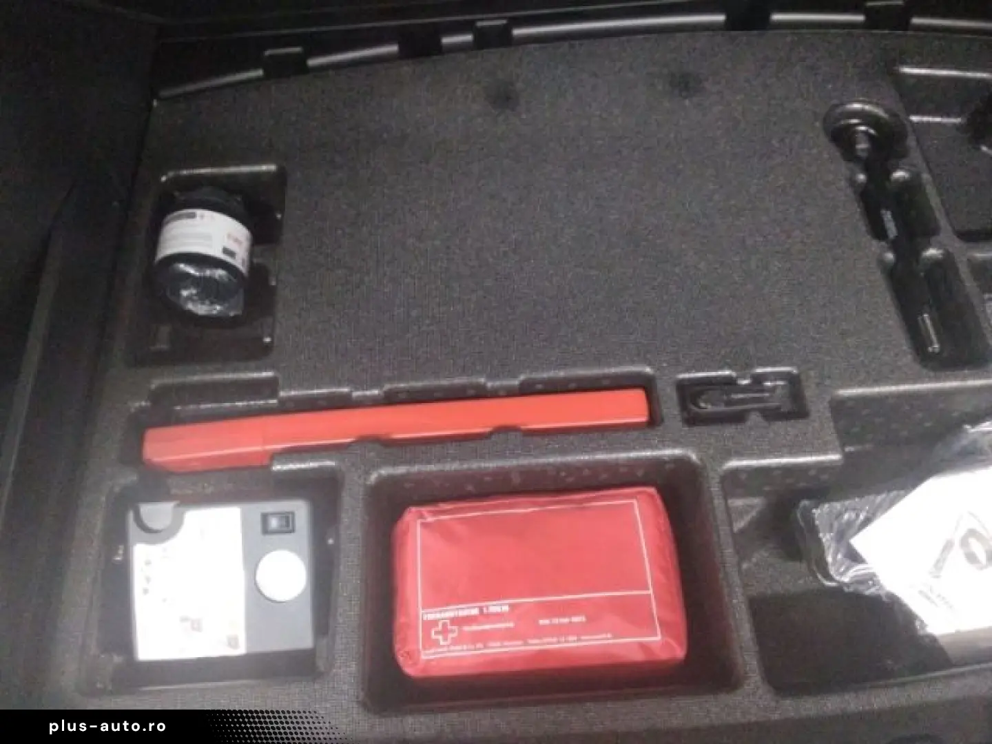 BYD Seal U DM-i DESIGN PHEV 1.5 238KW NAVI KLIMA ALL