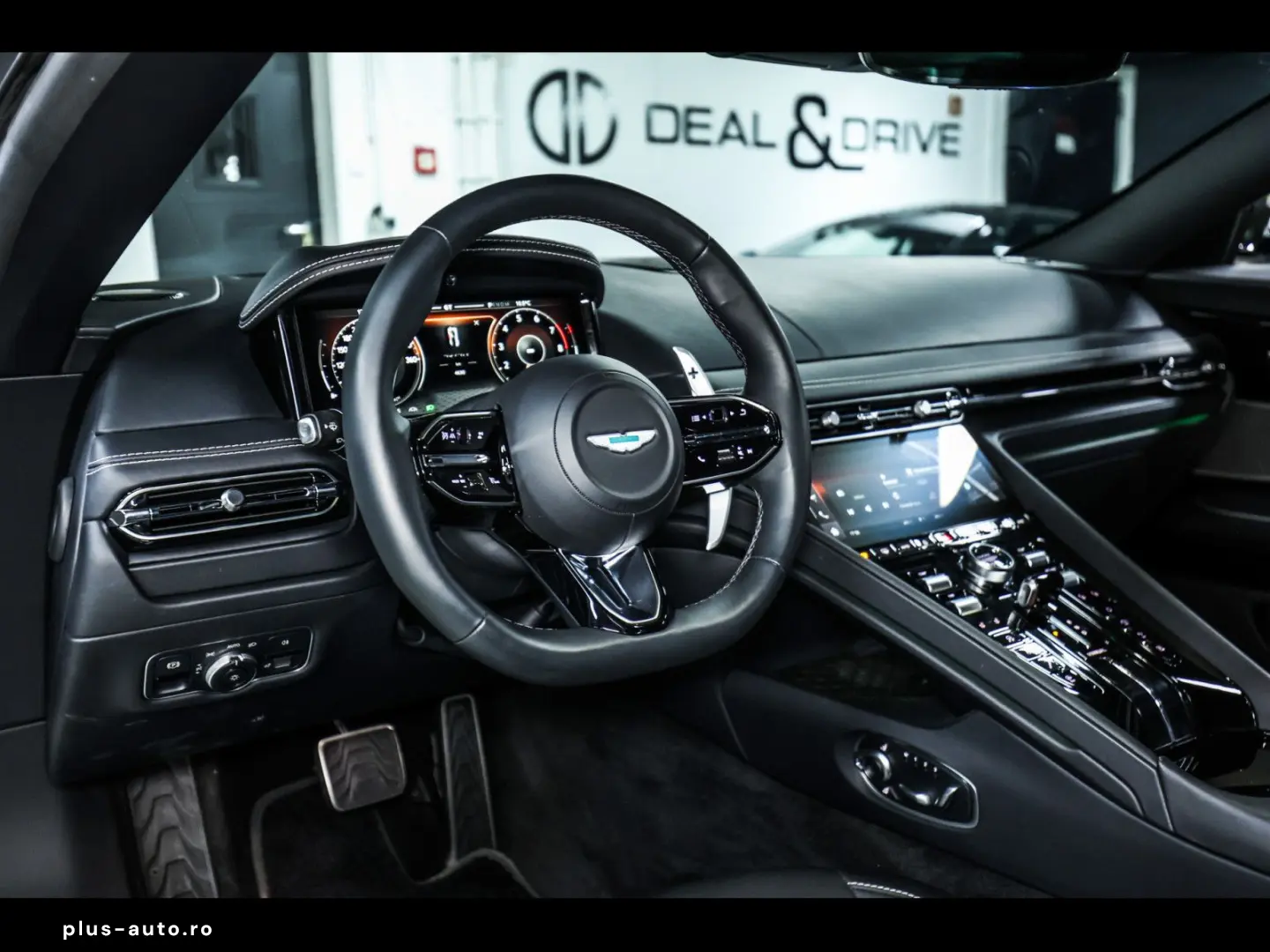 ASTON MARTIN DB12 COUPE 4.0 V8 ALUMINITE