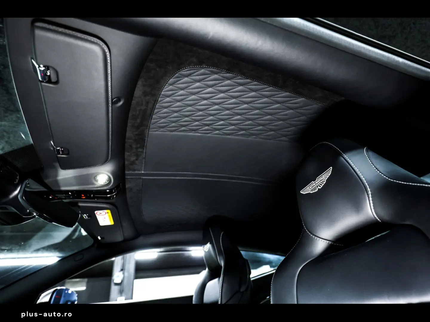 ASTON MARTIN DB12 COUPE 4.0 V8 ALUMINITE