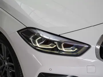 BMW 118d  Sport Line  LED  Audio HiFi