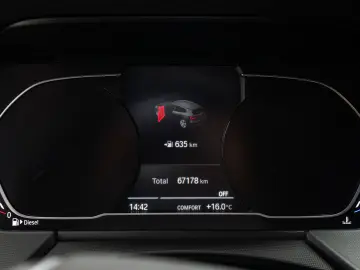 BMW 118d  Sport Line  LED  Audio HiFi