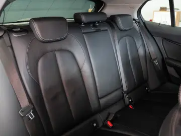 BMW 118d  Sport Line  LED  Audio HiFi