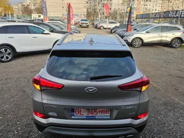 Hyundai Tucson 2.0 CRDI 4WD 185 CP 4×4 Aut. 104.000 km