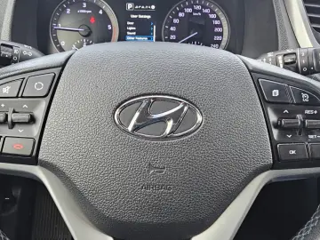 Hyundai Tucson 2.0 CRDI 4WD 185 CP 4×4 Aut. 104.000 km
