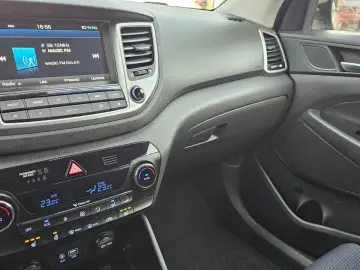 Hyundai Tucson 2.0 CRDI 4WD 185 CP 4×4 Aut. 104.000 km