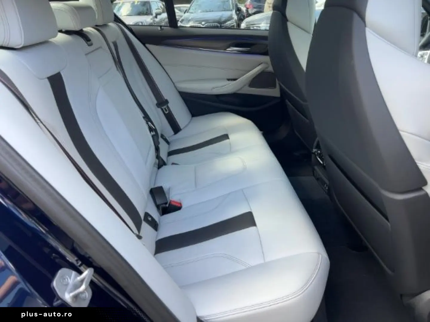 BMW M5 Competition Sportpaket HUD AD Navi Leder Digi
